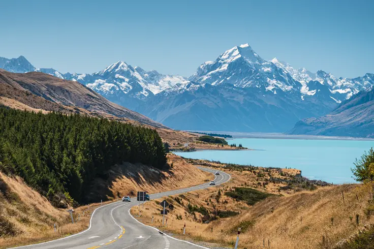 Winding road through the Southern Alps — private tours Queenstown, built around you